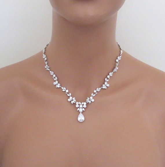 Dazzling bridal necklaces for any Kinds of Occasions - StyleSkier.com
