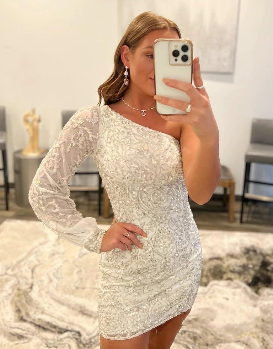 Sparkly Red Lace Homecoming dress Review: Fit & Style Insights