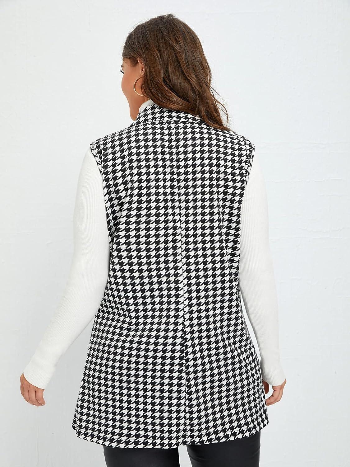 WDIRARA women's Plus Plaid Sleeveless Blazer — how you layer
